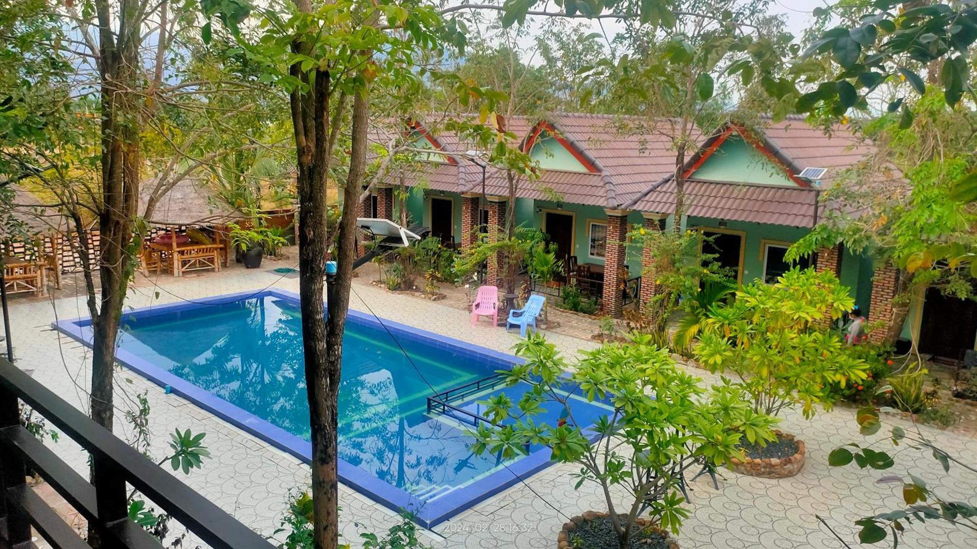 Mabuhay Guesthouse Кампот Экстерьер фото