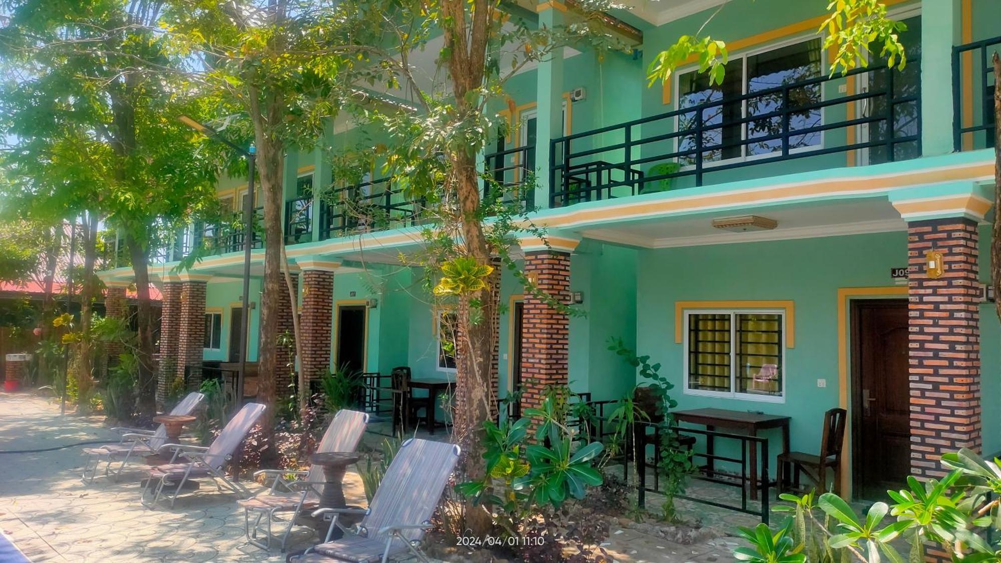 Mabuhay Guesthouse Кампот Экстерьер фото