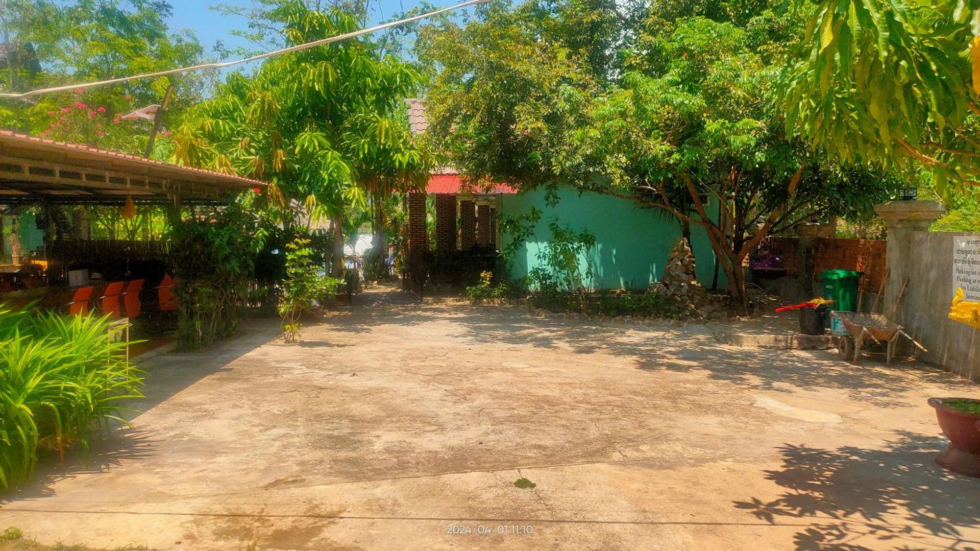 Mabuhay Guesthouse Кампот Экстерьер фото